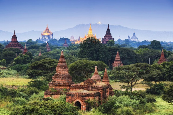 The Temples of bagan at sunrise, Bagan, Myanmar
