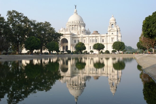 yuzhn-kalkutta-memorial-korolevy-Viktorii
