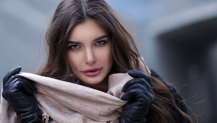 Как носить шарф женщине