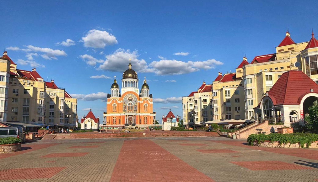 hram-na-naberezhnoj-obolon-rajon-2