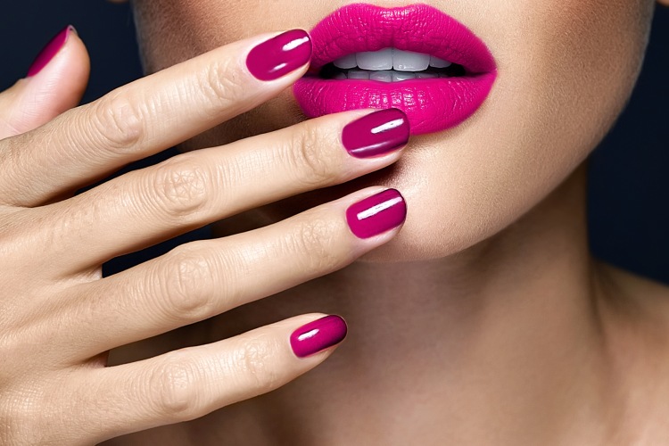 Укрепление ногтей биогелем