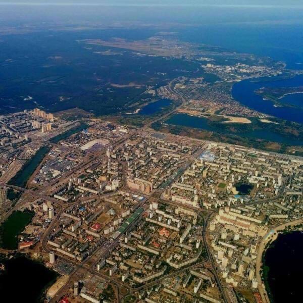 Оболонь с высоты в километр