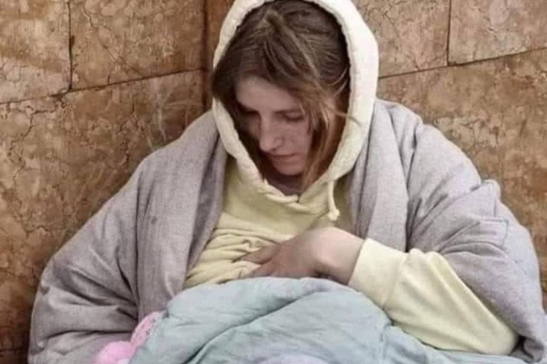 kievskaya-madonna-iz-metro-2