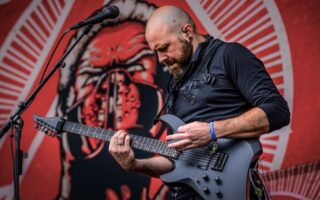 Що таке Моделююча електрогітара