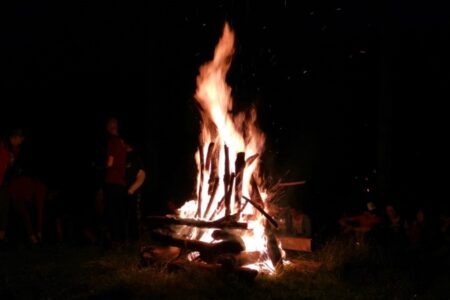 Що таке ватра