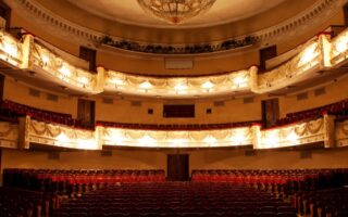 що таке драматичний твір