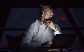 Робота ночами загрожує виразкою і закрепами