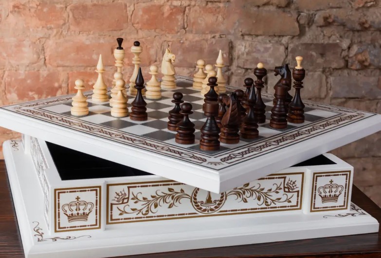 Шахи, шашки та нарди: подарунок