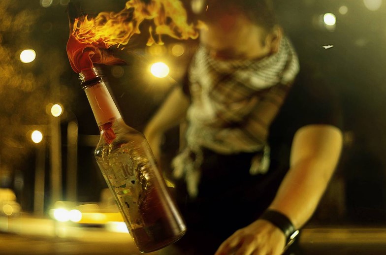 Що таке Коктейль Молотова