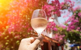 Выбираем белое вино