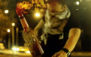 Що таке Коктейль Молотова