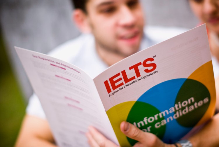 покращити свої навички аудіювання для IELTS