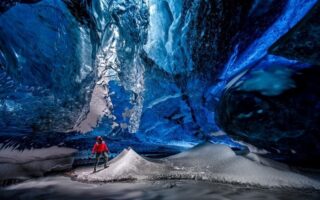 Печери льодовика Ватнайокутль