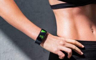 Фитнес-браслет