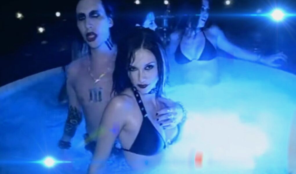 Marilyn Manson — Tainted Love