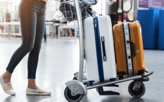 Багаж чи ручна поклажа: у чому різниця
