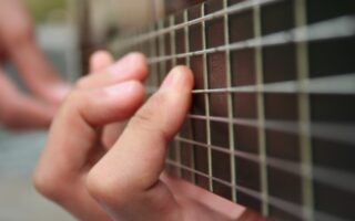 Усі акорди, які вам знадобляться для гри на гітарі