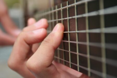 Усі акорди, які вам знадобляться для гри на гітарі