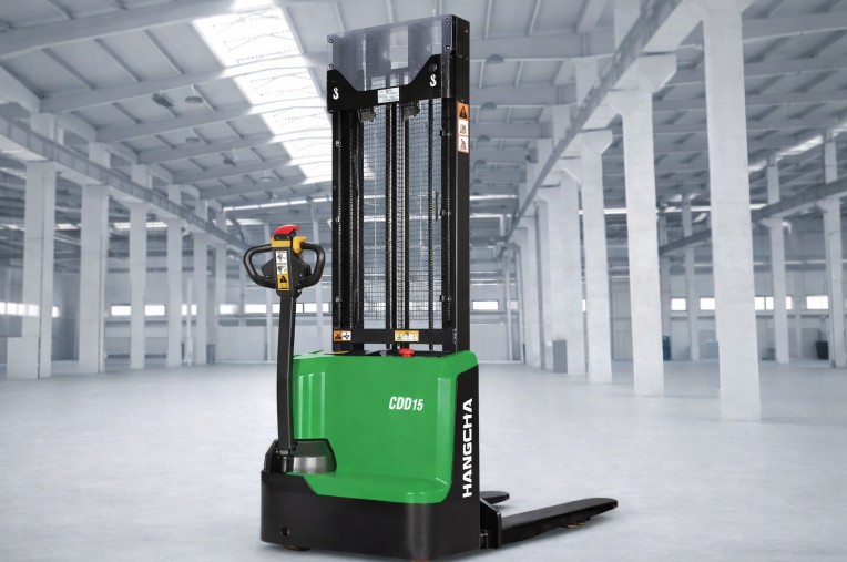 Штабелер — ефективне рішення для складу